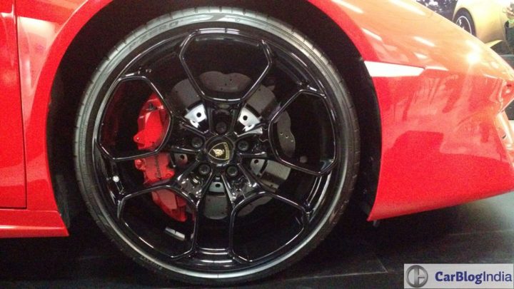 2016-Lamborghini-Huracan-LP-580-2-india-launch-red- (11)