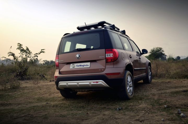 new-skoda-yeti-rear-angle