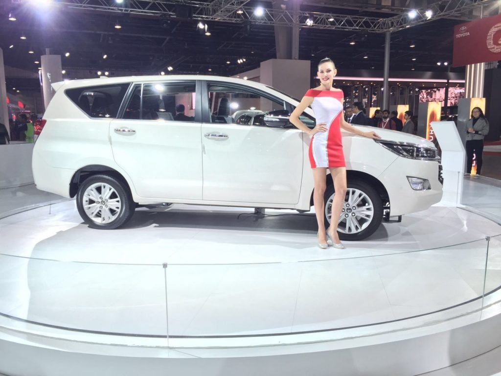 toyota-innova-crysta-auto-expo-2016-4