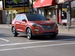 Hyundai-Tucson_2016_India_Launch_Pics_Front-angle-2