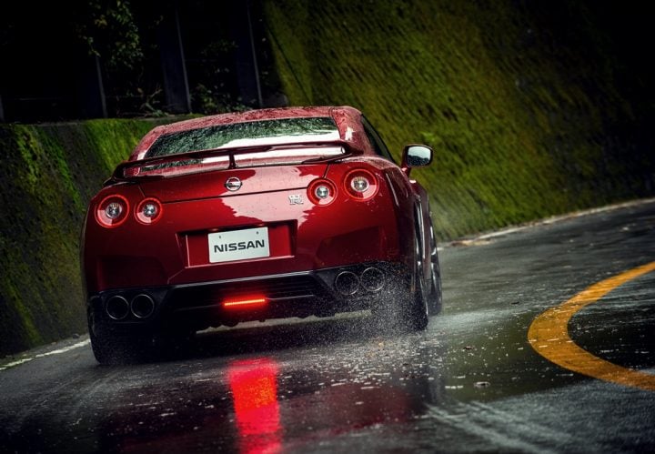 2015 Nissan GT-R Review Photos Rear