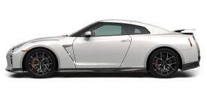 2017-nissan-gt-r-india-official-images-colours-pearl-white