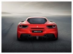 Ferrari 488 GTB official image_1 (4)