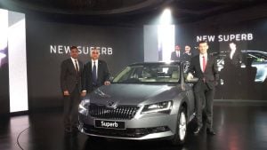 new skoda superb 2016 india launch 1