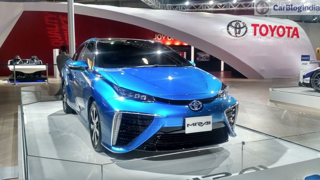 toyota cars at auto expo 2016 toyota mirai