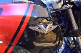 bajaj v15 badge fuel tank