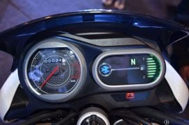 bajaj v15 instrument cluster close