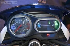 bajaj-v15-photos-speedo-console