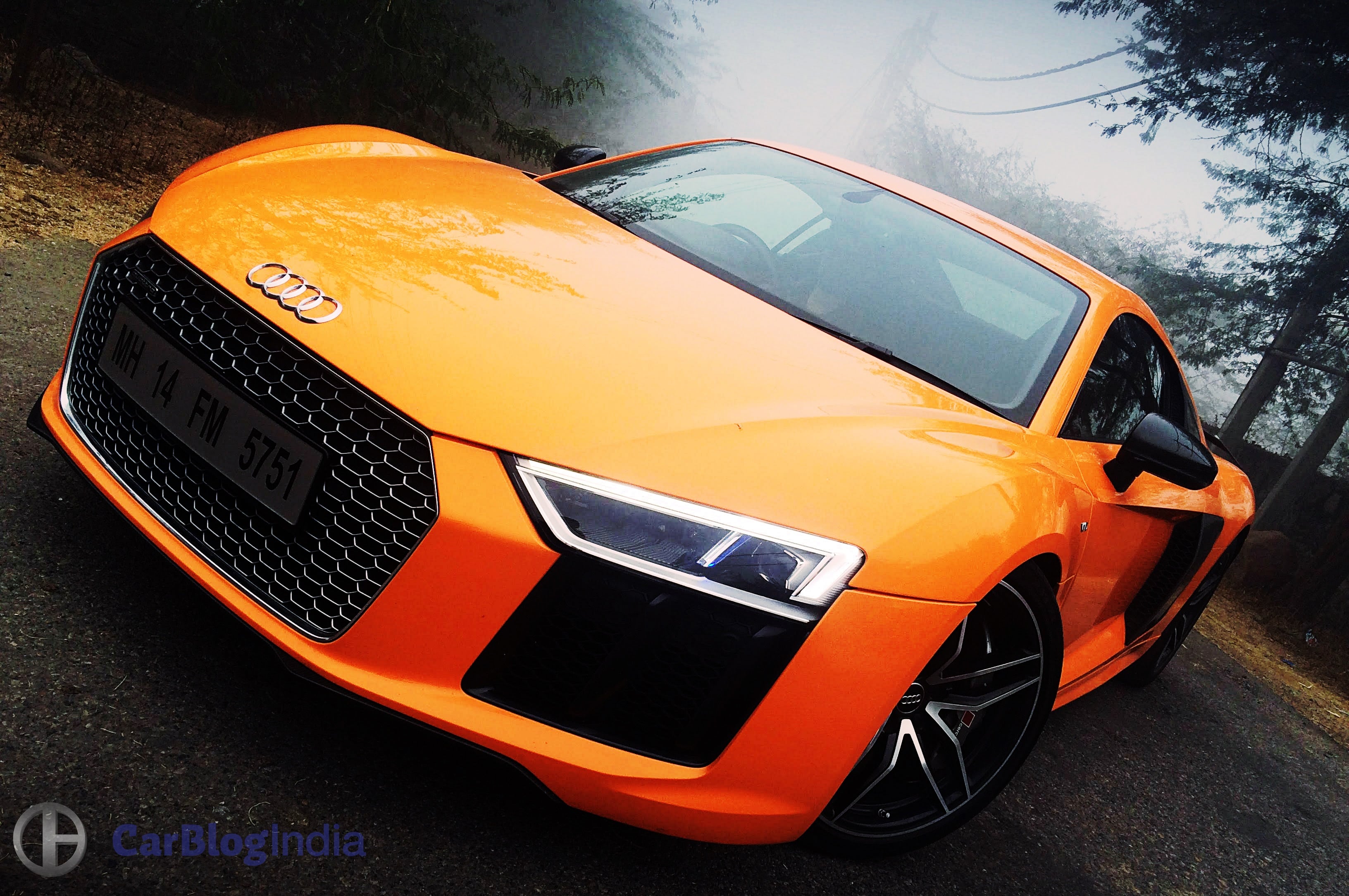 audi r8 v10 plus review images