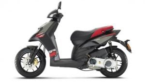 aprilia 150 scooter india-images-front-angle