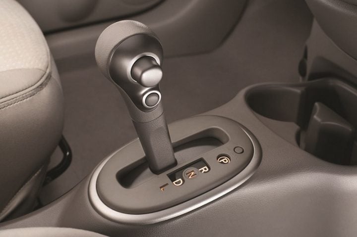 nissan-micra-cvt-official-images-gear-lever