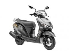 yamaha-cygnus-alpha-disc-brake-variant-marvel-black-new-colour