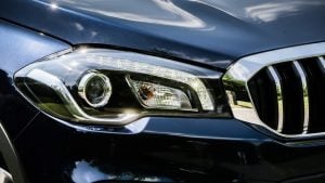 Maruti S Cross 2017 facelift headlamp-images