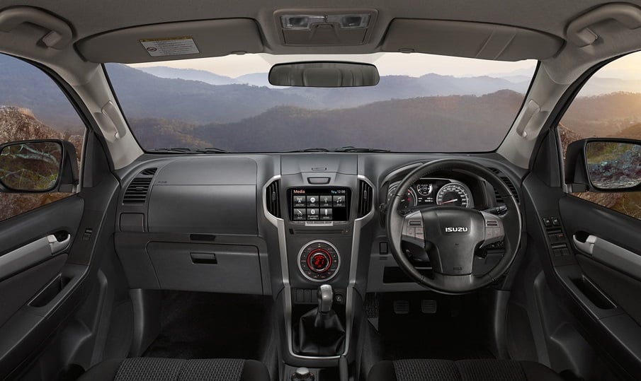 Isuzu MU X vs Toyota Fortuner Comparison of Prices, Specs ... Isuzu MU X vs Toyota Fortuner Comparison of Prices, Specs ...