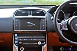 Jaguar xe test drive review centre console