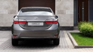 new-2017-toyota-corolla-altis-india-official-images-rear