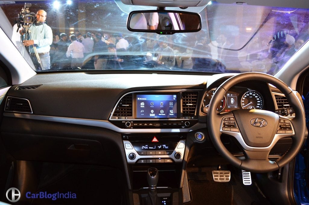New 2016 Hyundai Elantra Vs Chevrolet Cruze Comparison In India