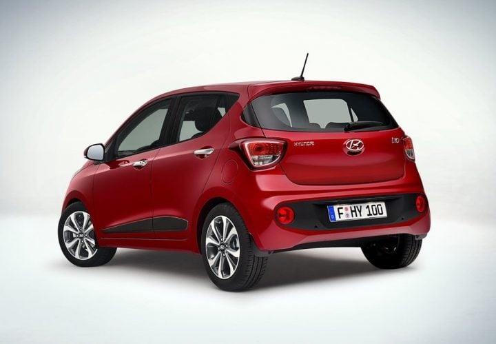 2017 hyundai grand i10 facelift-official-images-rear-angle