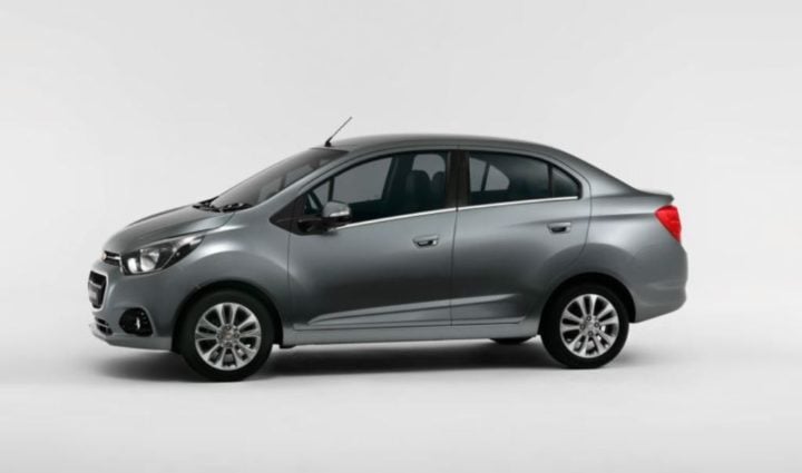 2017 chevrolet essentia official image 6