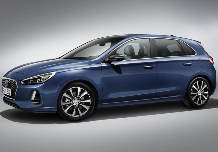 2017 Hyundai i30 India Price, Launch Date, Mileage, Specification 2017-hyundai-i30-official-images-front-side-angle