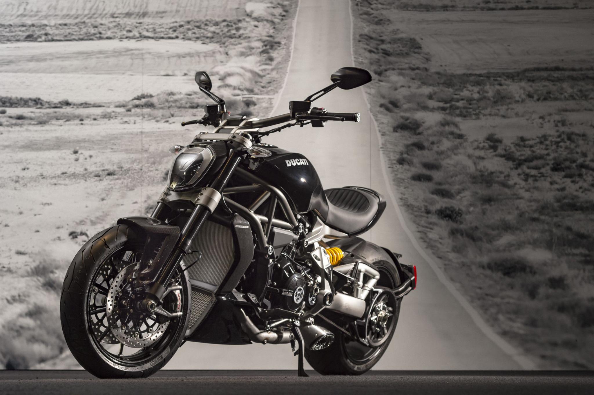 Ducati Diavel Cafe