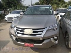 2016-toyota-fortuner-india-spy-shots-front-2