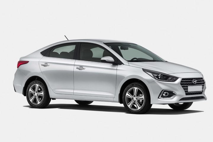 New 2017 Hyundai Verna India Official Image Front Angle