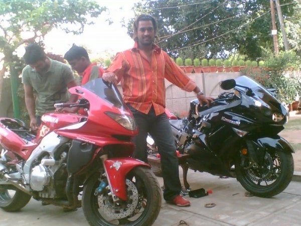 ms-dhoni-yamaha-thundercat-kawasaki-ninja-zx14r