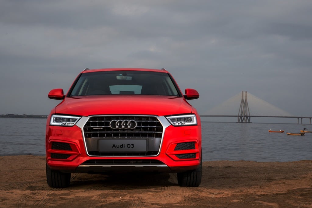 audi-q3-dynamic-edition-front