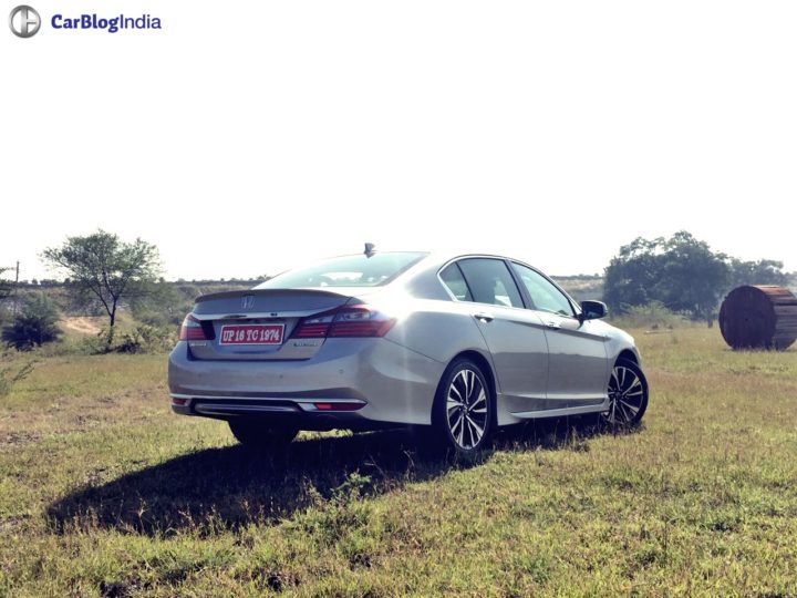 New Honda Accord 2016 India Price- 37 lakh >> Specs, Mileage, Interior honda-accord-hybrid-rear