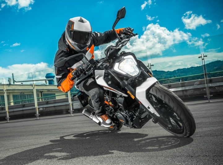 2017 ktm duke 250 official images