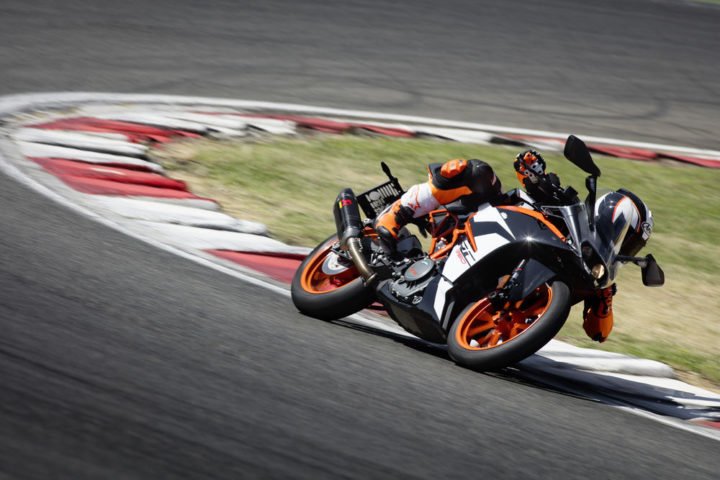 2017 KTM RC 390 India Launch, Price, Images, Specification 2017-ktm-rc-390-official-image-2