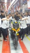 bajaj-dominar-400-black-front-production-line-images-1