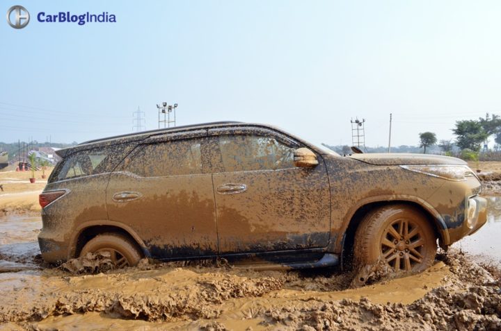 toyota fortuner off road review images