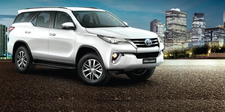 new-toyota-fortuner-official-image-2