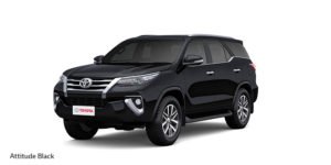 new-toyota-fortuner-official-image-colour-attitude-black