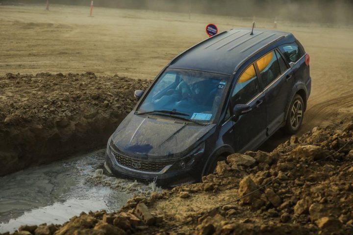 tata hexa experience centre gurugram images