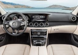 2017-mercedes-e-class-india-official-image-dashbaord