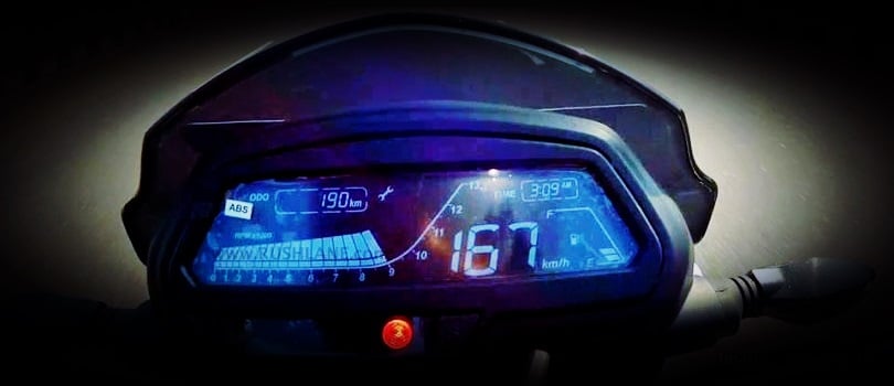 bajaj dominar top speed speedometer