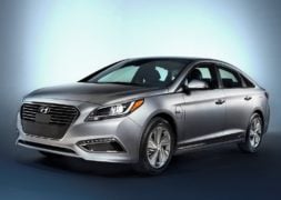 hyundai sonata hybrid india official image