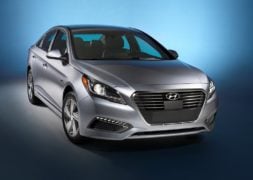 hyundai sonata hybrid india official image