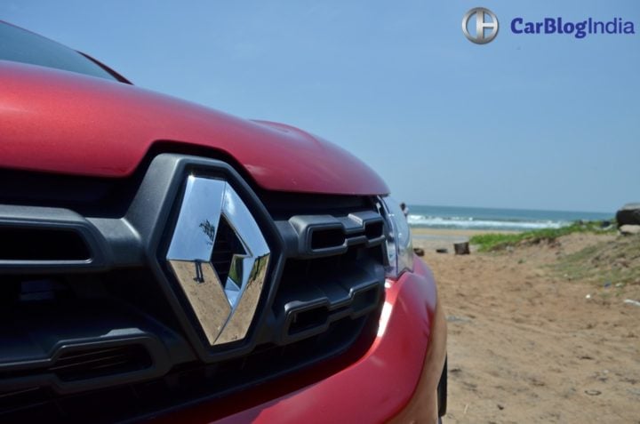 Renault kwid compact sedan lbc