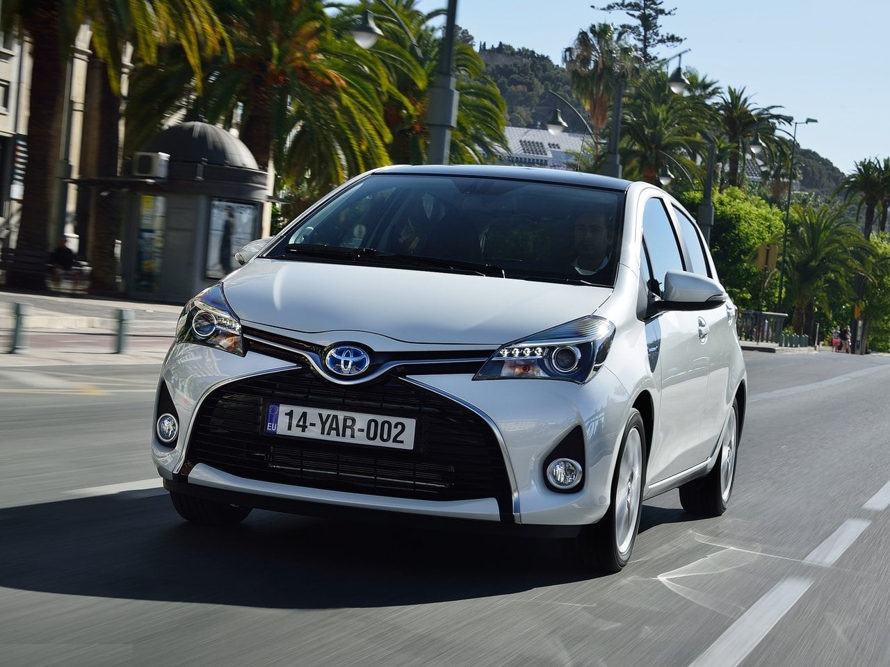 Toyota Yaris India Launch Date, Price, Specifications, Mileage, Images