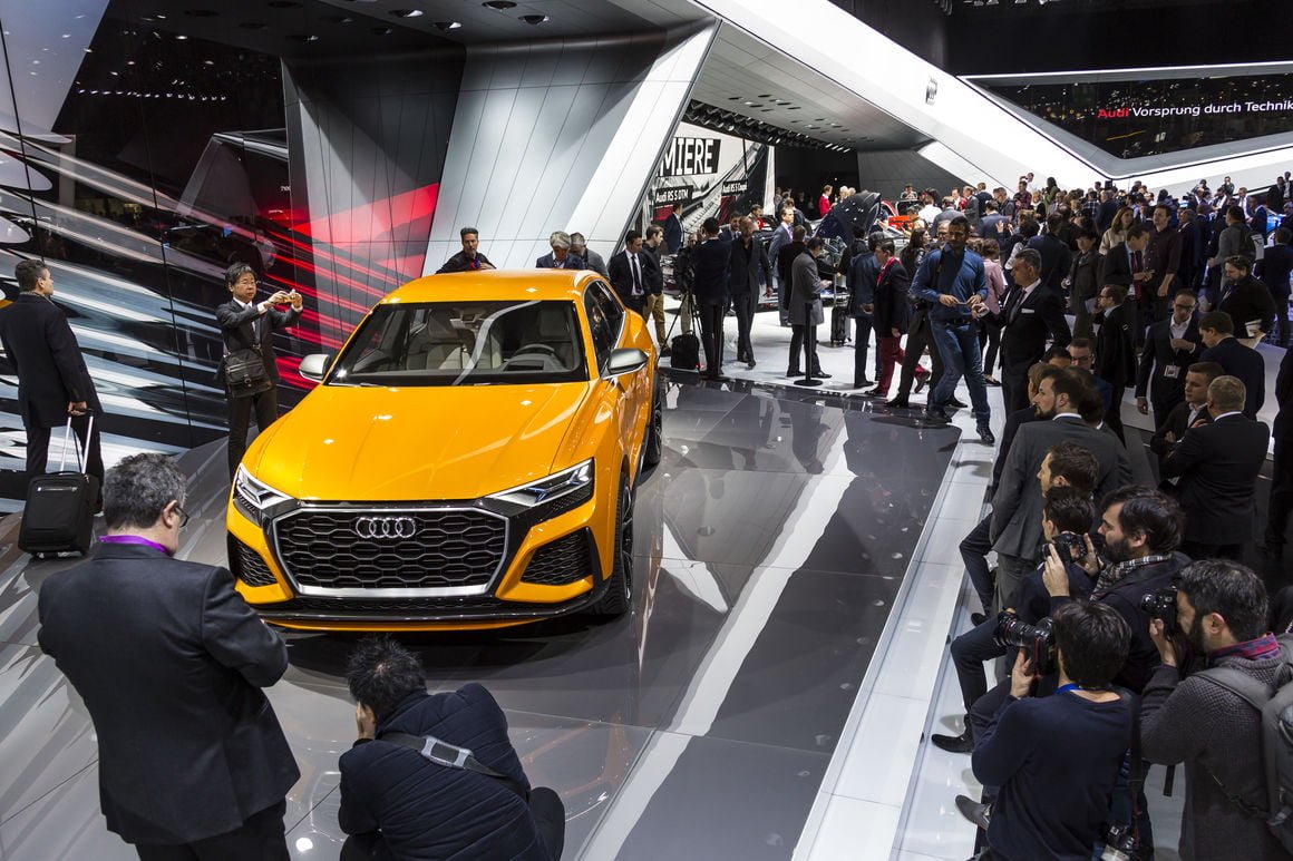 audi q8 suv images front top-1