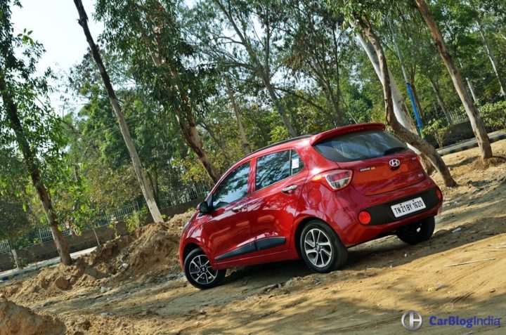 2017 hyundai grand i10 facelift test drive review rear angle