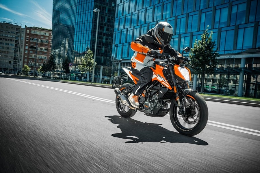 new 2017 ktm duke 200 images