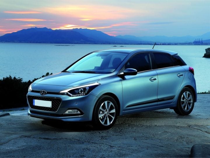 upcoming new hyundai cars in india -2017 hyundai elite i20 facelift images front angle