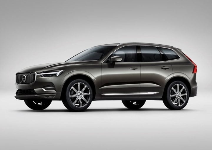 2018 Volvo Xc60 India Official Images Front Angle