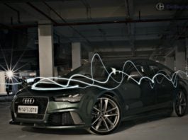 audi rs7 sportback performance review imgaes front angle opening shot