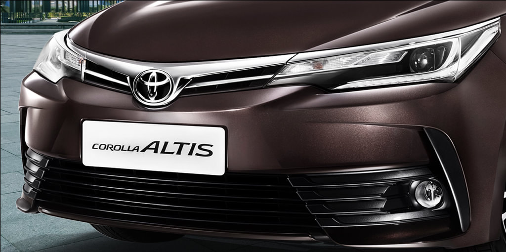 New Toyota Corolla Altis 2017 India Price Specifcations Features New Toyota Corolla Altis 2017 Official Images Led Headlamp